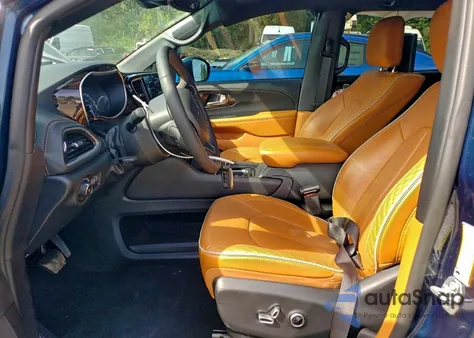 2022 Chrysler Pacifica Pinnacle z USA, uszkodzony, nr VIN 2C4RC3PG3NR180381